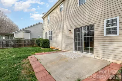 17304 Commons Crossing Drive, Charlotte, NC 28277 - Photo 24