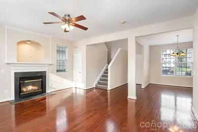 17304 Commons Crossing Drive, Charlotte, NC 28277 - Photo 6