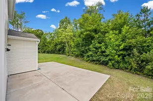10210 Holly Park Dr, Charlotte, NC 28214 - Photo 34