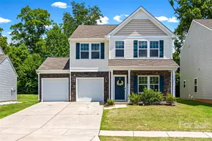 10210 Holly Park Dr, Charlotte, NC 28214 - Photo 1