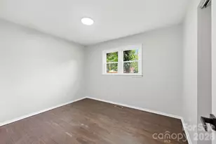 9430 Trinity Rd, Charlotte, NC 28216 - Photo 20