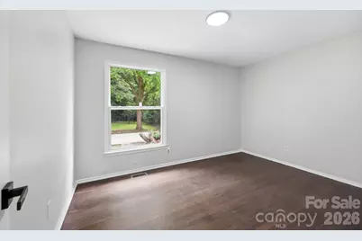9430 Trinity Road, Charlotte, NC 28216 - Photo 16
