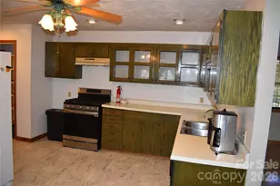 120 Woodmont Dr, Nebo, NC 28761 - Photo 12
