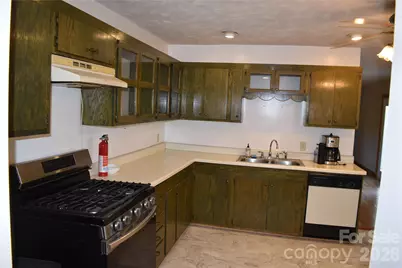120 Woodmont Drive, Nebo, NC 28761 - Photo 16