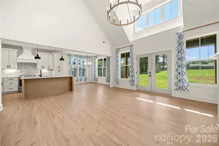 11352 Timber Ridge Rd, Charlotte, NC 28213 - Photo 10