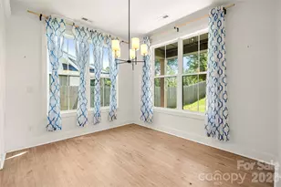 11352 Timber Ridge Rd, Charlotte, NC 28213 - Photo 20