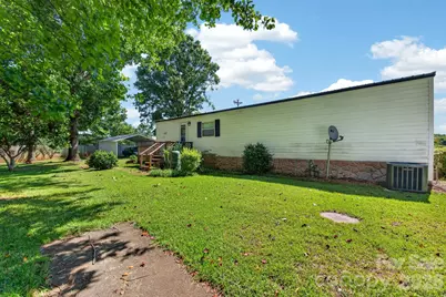 331 Shiloh Road S, York, SC 29745 - Photo 6
