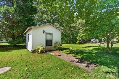 331 Shiloh Road S, York, SC 29745 - Photo 12