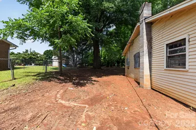1393 Field Circle, Hickory, NC 28602 - Photo 22