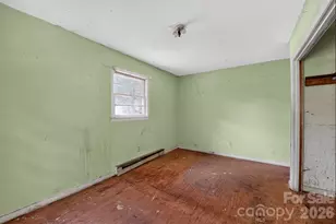 1393 Field Cir, Hickory, NC 28602 - Photo 18