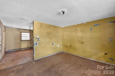 1393 Field Circle, Hickory, NC 28602 - Photo 16