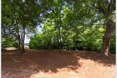 1393 Field Circle, Hickory, NC 28602 - Photo 24