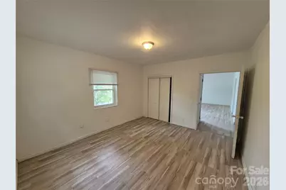 1745 Meadowbrook Terrace, Hendersonville, NC 28792 - Photo 16