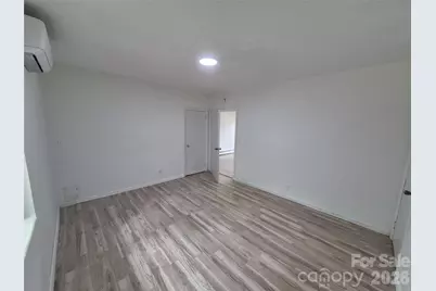 1745 Meadowbrook Terrace, Hendersonville, NC 28792 - Photo 20