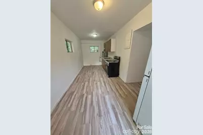 1745 Meadowbrook Terrace, Hendersonville, NC 28792 - Photo 14