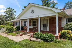 21 Hamburg Dr, Weaverville, NC 28787 - Photo 2