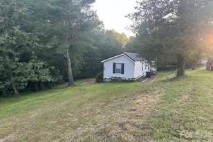 69 Woodmont Dr, Nebo, NC 28761 - Photo 4