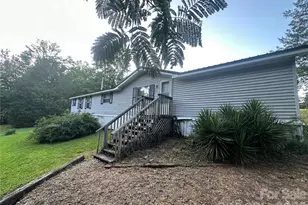69 Woodmont Dr, Nebo, NC 28761 - Photo 1