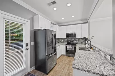 11143 Dundarrach Lane, Charlotte, NC 28277 - Photo 6