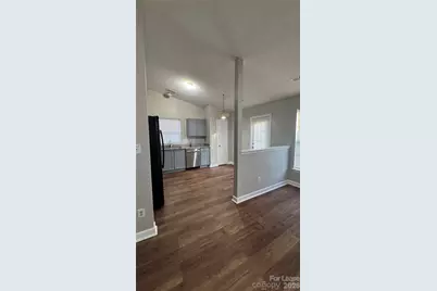 4913 Hopewood Lane, Charlotte, NC 28216 - Photo 10