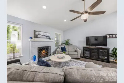518 Starmount Lane, Hendersonville, NC 28791 - Photo 10