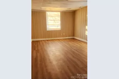 509 E Main Avenue, Gastonia, NC 28054 - Photo 12