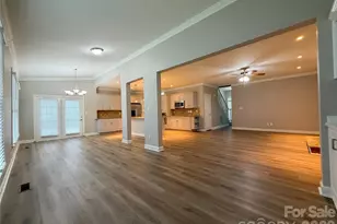 6930 Royce Ct, Charlotte, NC 28277 - Photo 12