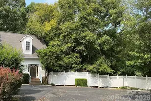 9126 S Providence Rd, Waxhaw, NC 28173 - Photo 2
