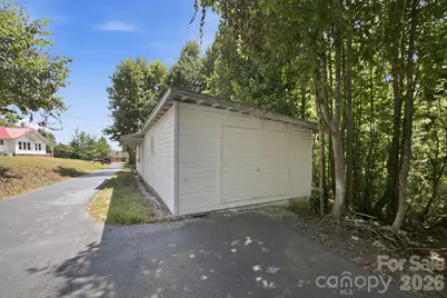661 Lenoir Road, Morganton, NC 28655 - Photo 14