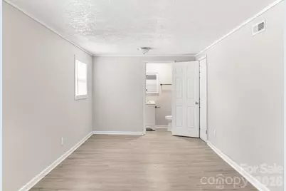 411 S Thompson Street, Shelby, NC 28150 - Photo 14