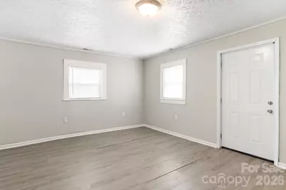 411 S Thompson Street, Shelby, NC 28150 - Photo 6