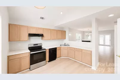 11117 Saintsbury Place, Charlotte, NC 28270 - Photo 2