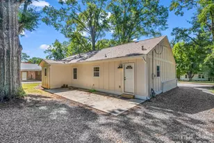 319 Arlington St, Forest City, NC 28048 - Photo 6