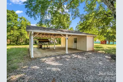 319 Arlington Street, Forest City, NC 28048 - Photo 36