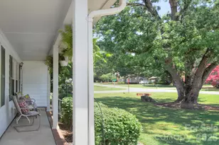 2603 Cherokee Ct, Gastonia, NC 28056 - Photo 4