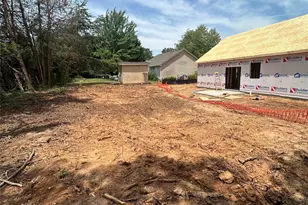 7588 Sarah Dr, Denver, NC 28037 - Photo 6
