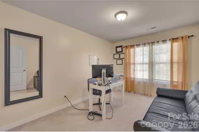 4526 Carnation Court, Charlotte, NC 28269 - Photo 20