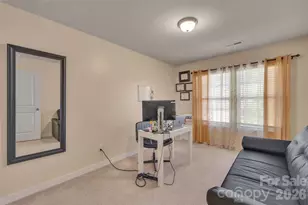 4526 Carnation Ct, Charlotte, NC 28269 - Photo 20