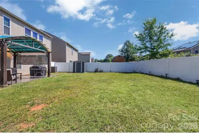 4526 Carnation Court, Charlotte, NC 28269 - Photo 24