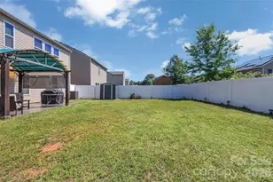 4526 Carnation Ct, Charlotte, NC 28269 - Photo 24