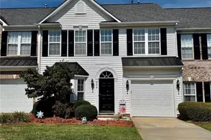 255 Horizon Cir, Rock Hill, SC 29732 - Photo 2