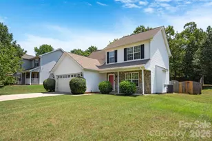 420 Fawnbrook Ln, Gastonia, NC 28052 - Photo 1