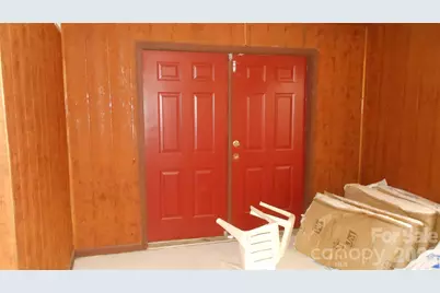 1553 S Battleground Avenue, Kings Mountain, NC 28086 - Photo 12