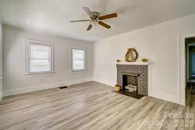 507 S Elm Street, Cherryville, NC 28021 - Photo 6