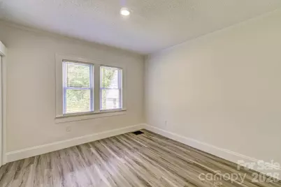 507 S Elm Street, Cherryville, NC 28021 - Photo 16