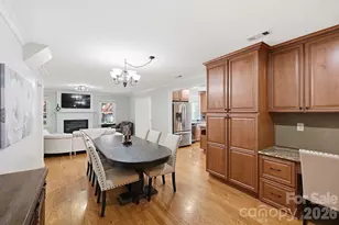 9200 Deer Spring Ln, Charlotte, NC 28210 - Photo 18