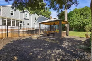 9200 Deer Spring Ln, Charlotte, NC 28210 - Photo 36
