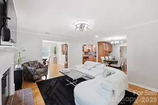 9200 Deer Spring Ln, Charlotte, NC 28210 - Photo 14