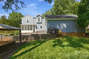 9200 Deer Spring Ln, Charlotte, NC 28210 - Photo 38