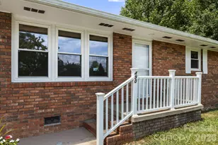 490 Ecusta Rd, Brevard, NC 28712 - Photo 4